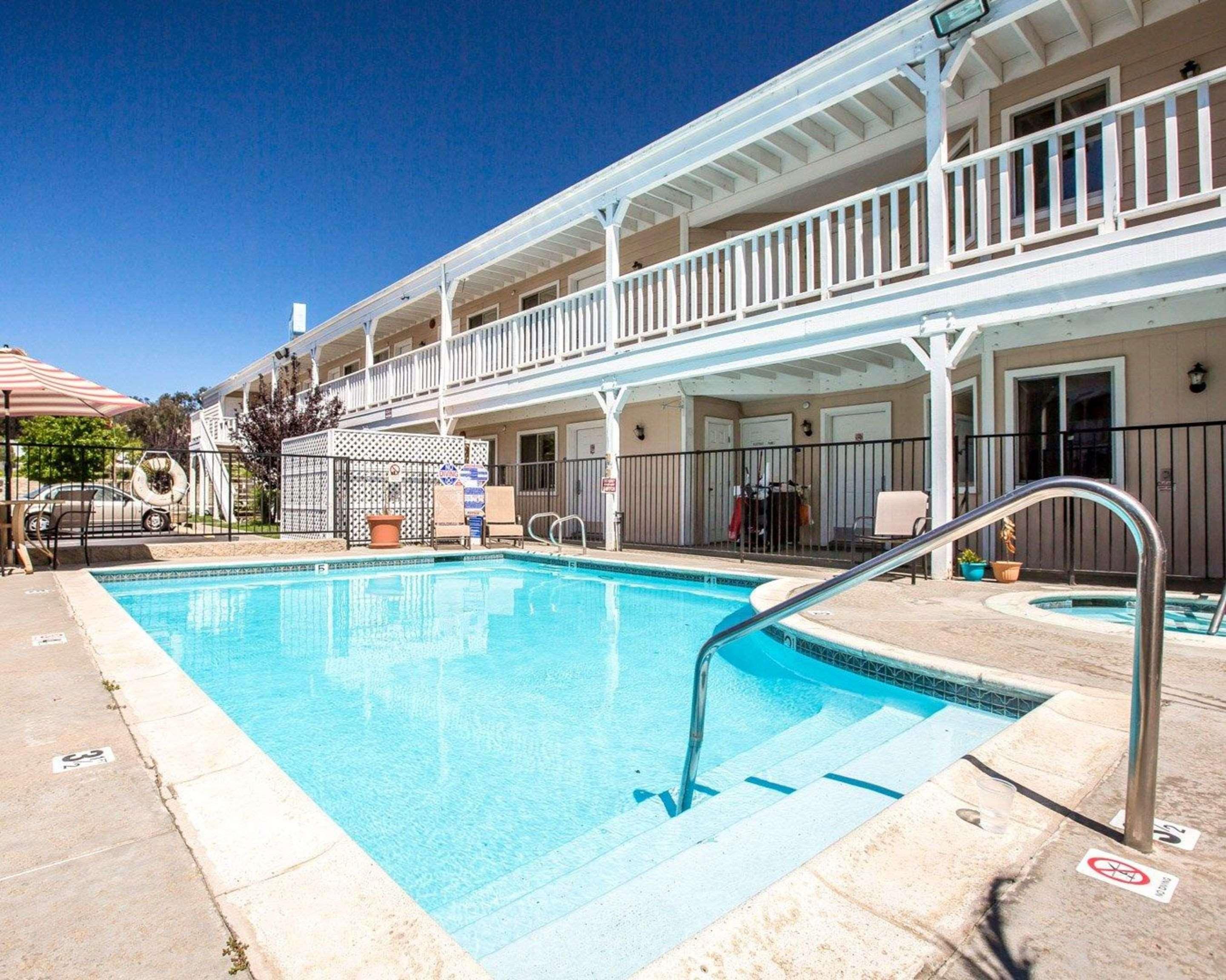 Rodeway Inn Old Town Temecula Luaran gambar
