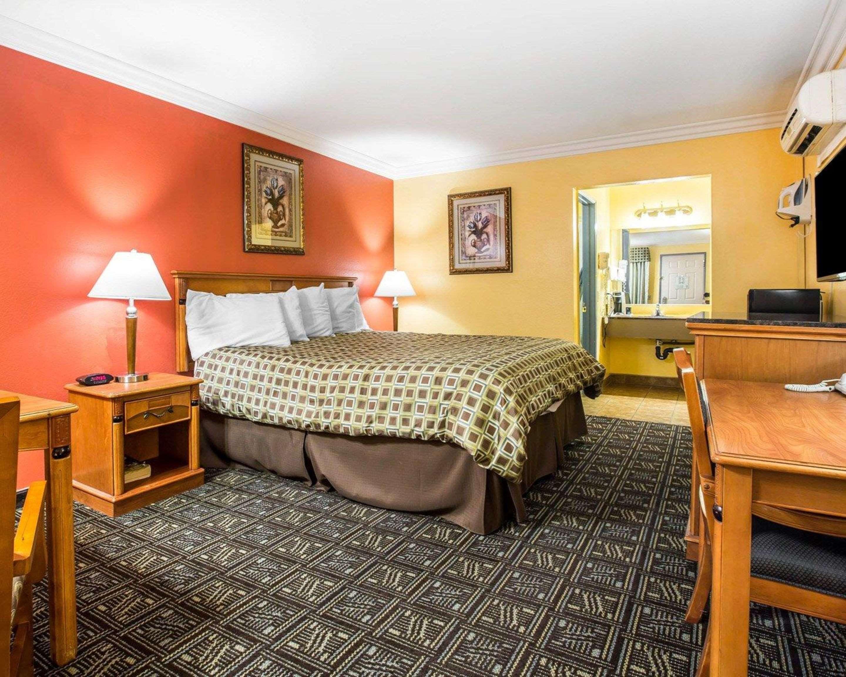 Rodeway Inn Old Town Temecula Luaran gambar