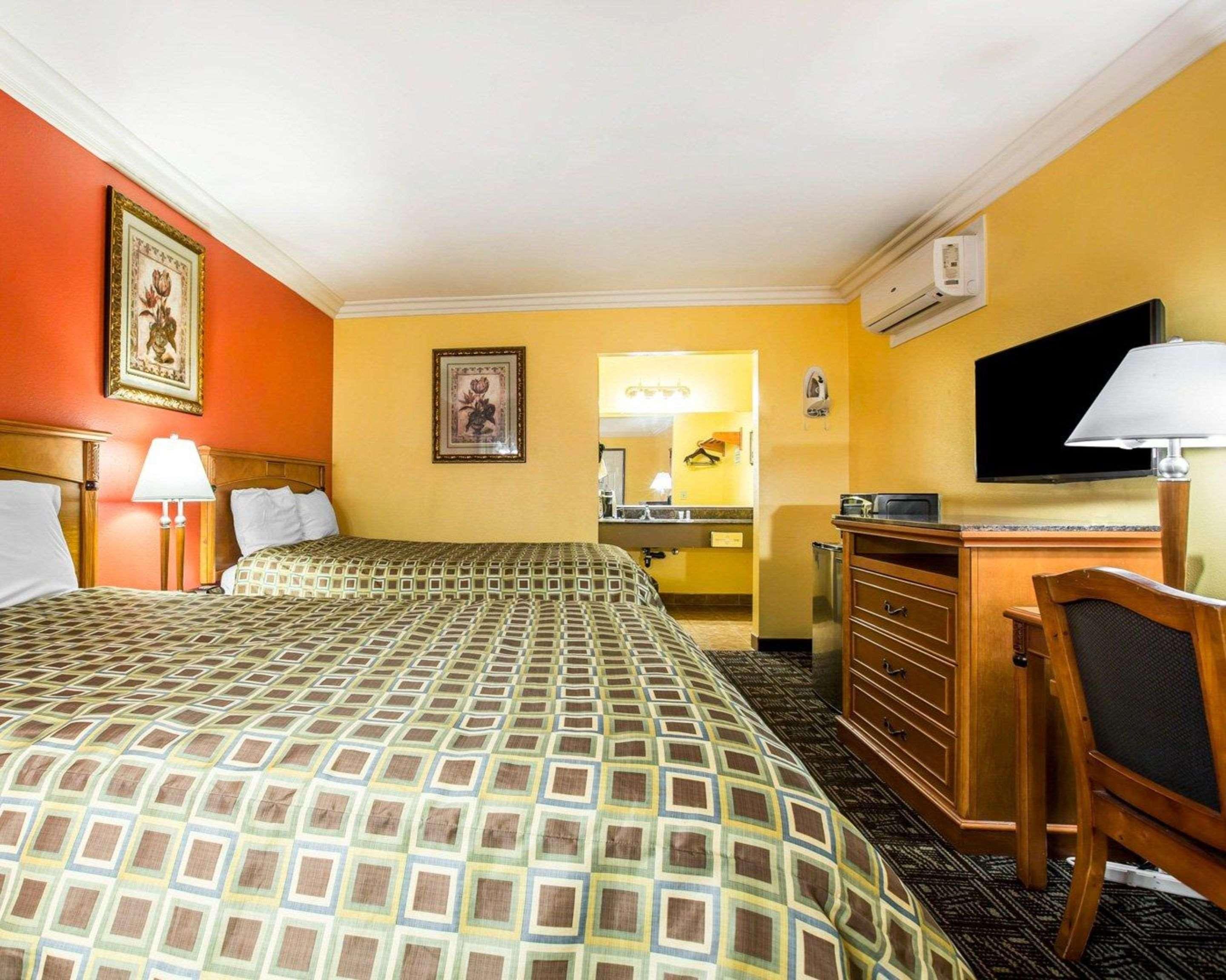 Rodeway Inn Old Town Temecula Luaran gambar