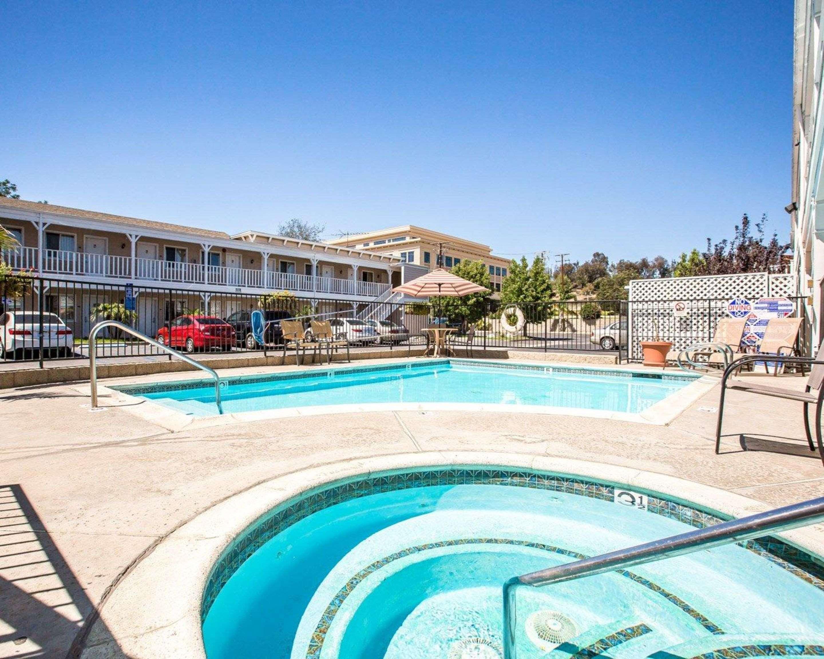 Rodeway Inn Old Town Temecula Luaran gambar